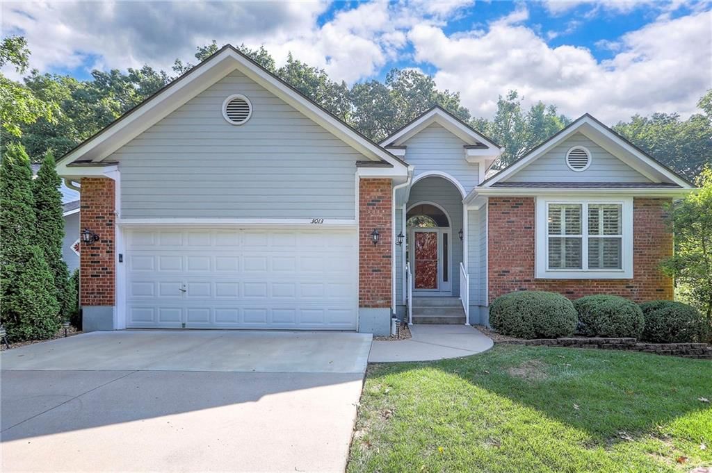 3013 S Redwood Drive, Independence, MO
