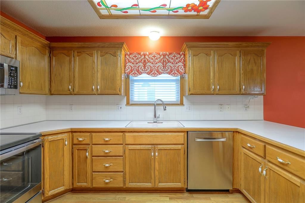 3013 S Redwood Drive — photo 6