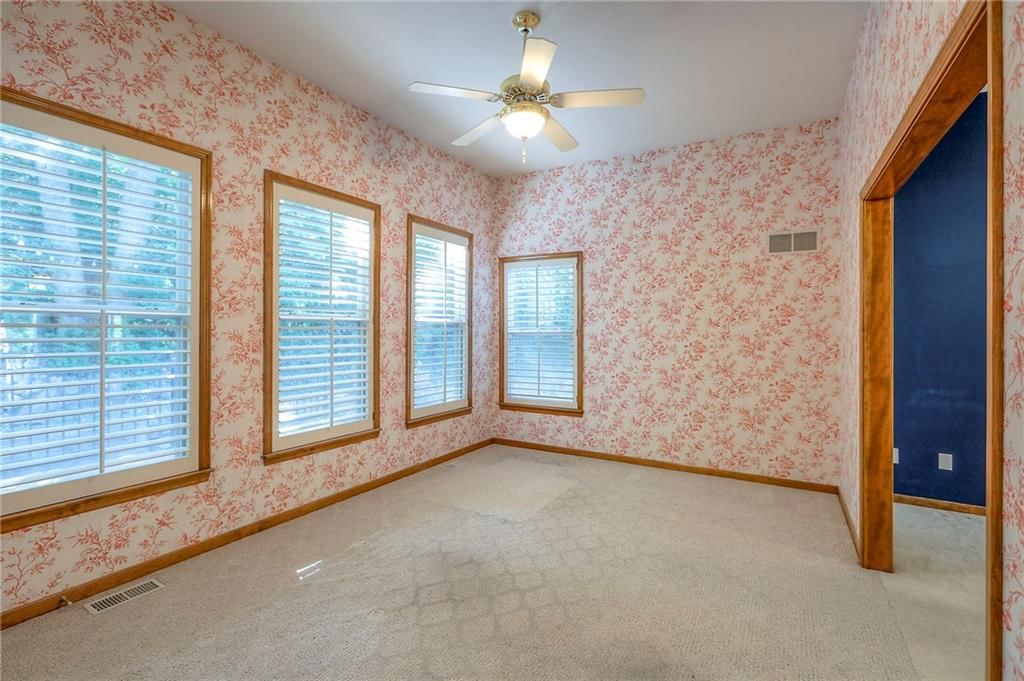 3013 S Redwood Drive — photo 10