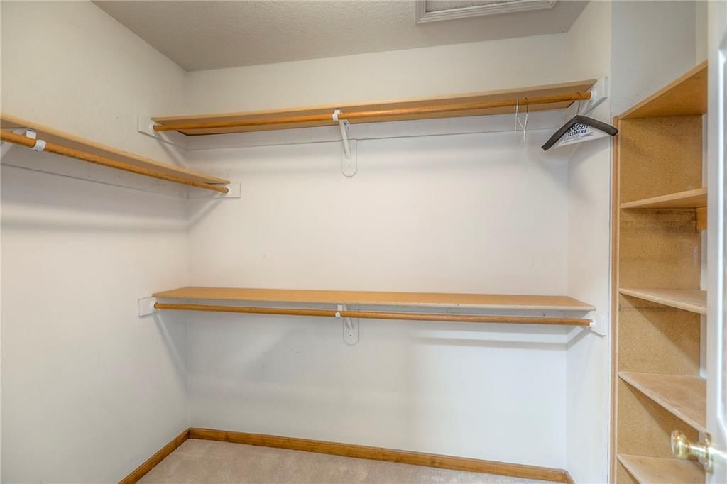 3013 S Redwood Drive — photo 15