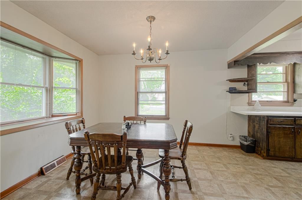 1476 Hemlock Drive — photo 5