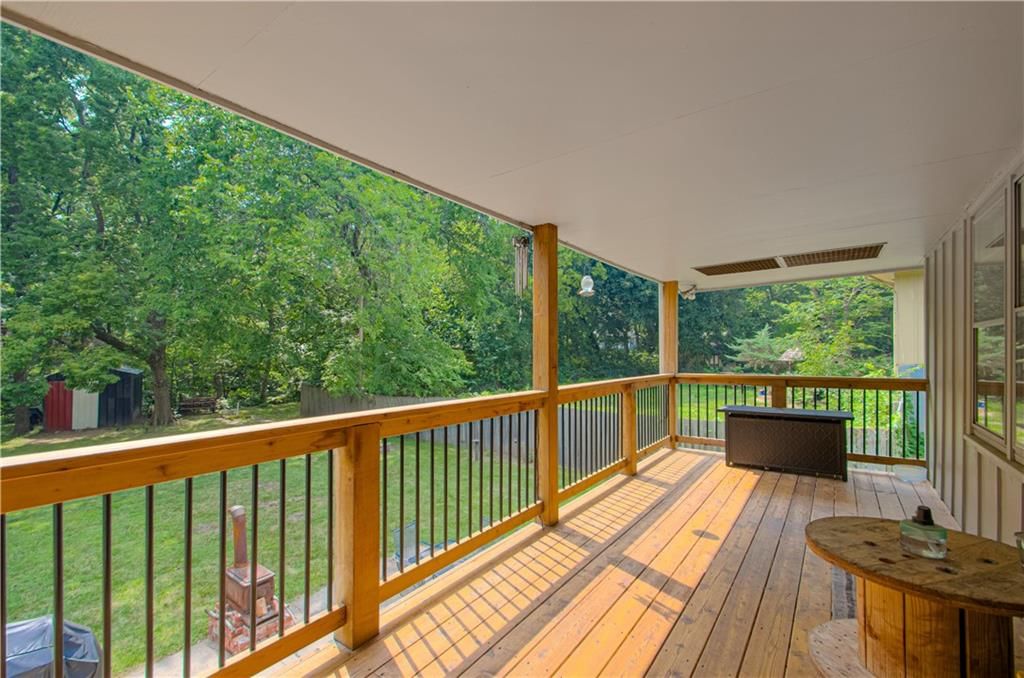1476 Hemlock Drive — photo 16