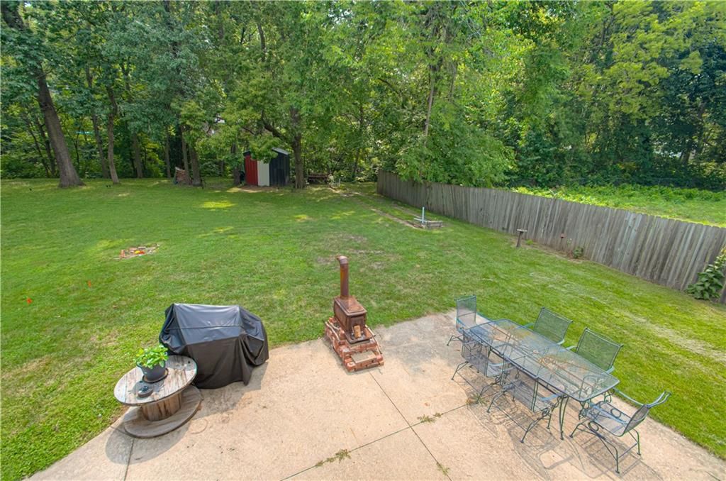 1476 Hemlock Drive — photo 17