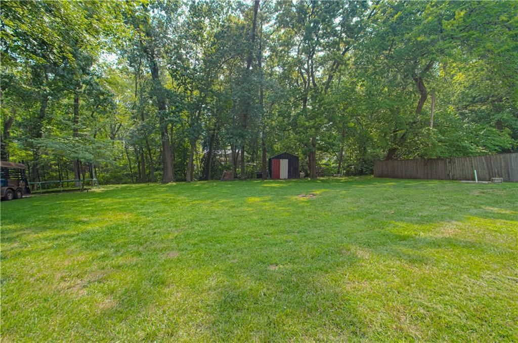 1476 Hemlock Drive — photo 18