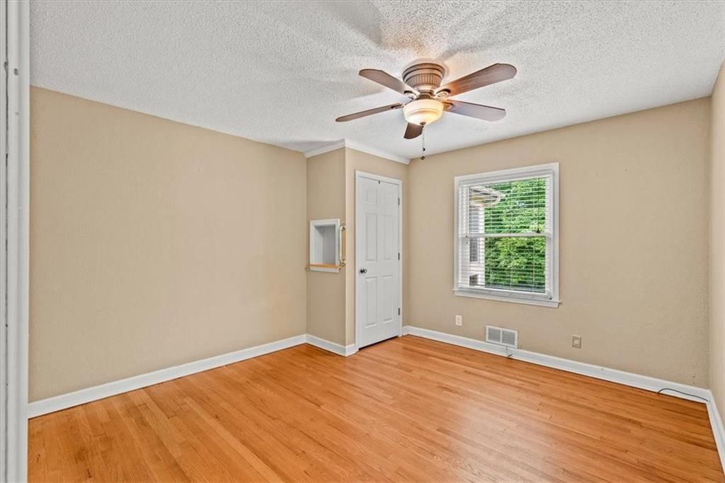 6509 N WALNUT Street — photo 12