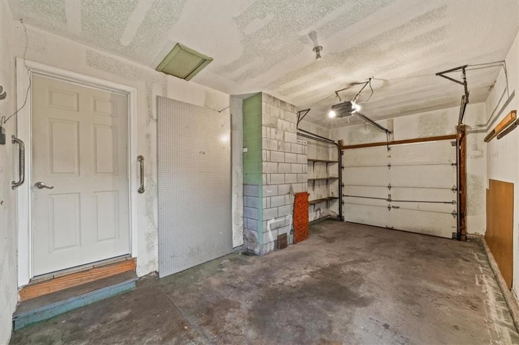 6509 N WALNUT Street — photo 22