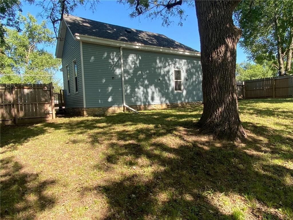 1314 Julia Street — photo 2