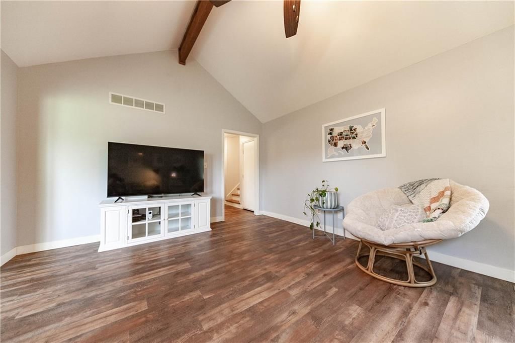 Photo 7 of 53 - 2701 Pebble Lane