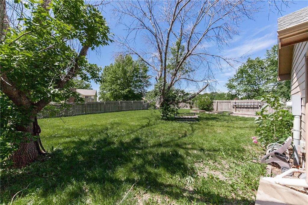 Photo 44 of 53 - 2701 Pebble Lane