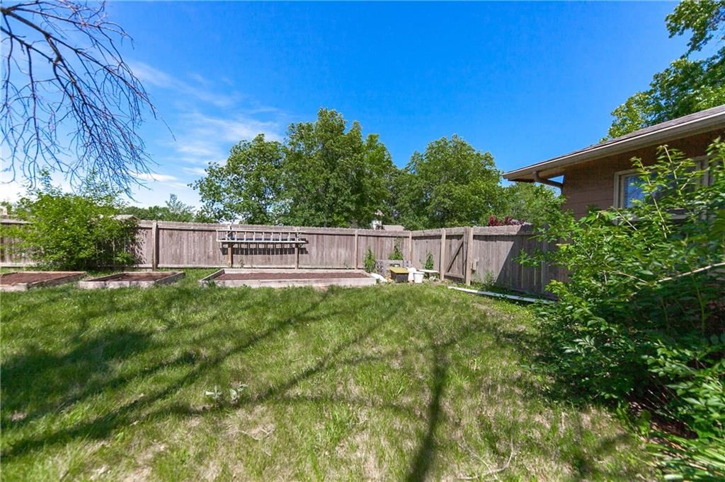 Photo 45 of 53 - 2701 Pebble Lane