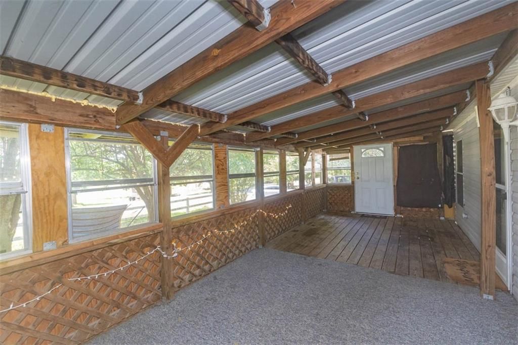 Photo 6 of 23 - 261 N Linn Valley Drive