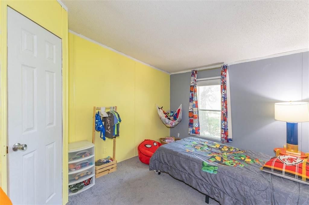 Photo 11 of 23 - 261 N Linn Valley Drive
