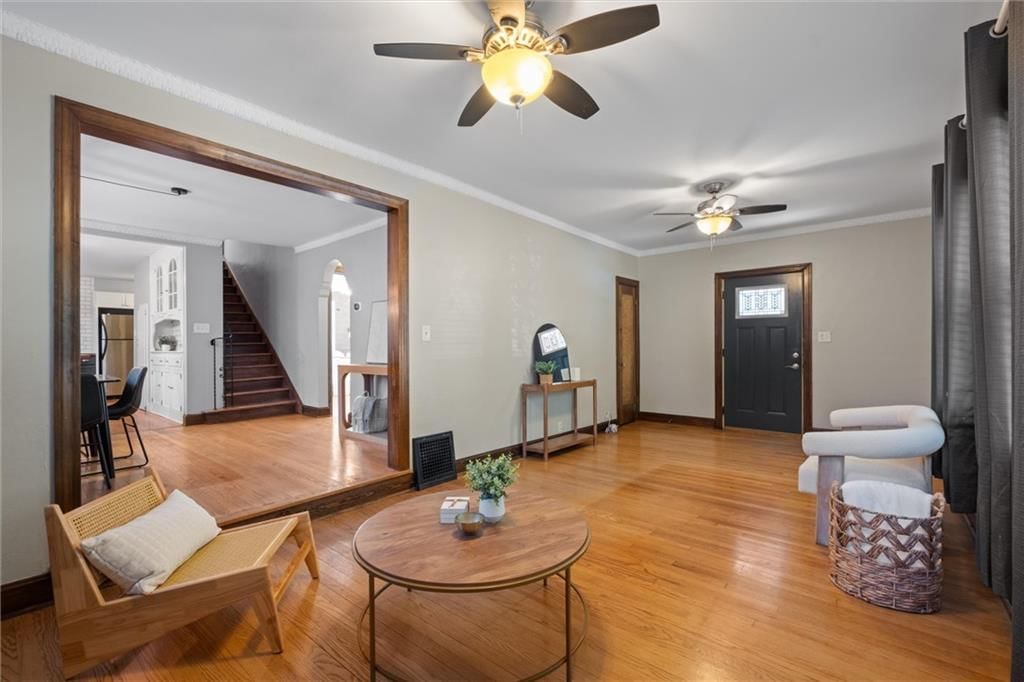 Photo 11 of 43 - 6025 Rockhill Road