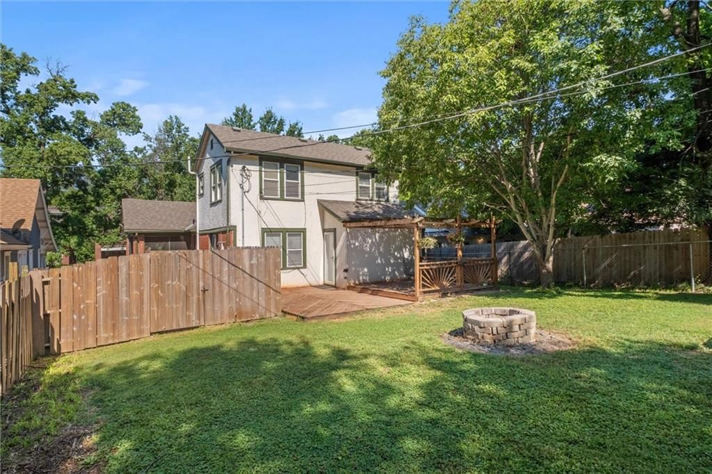 Photo 39 of 43 - 6025 Rockhill Road