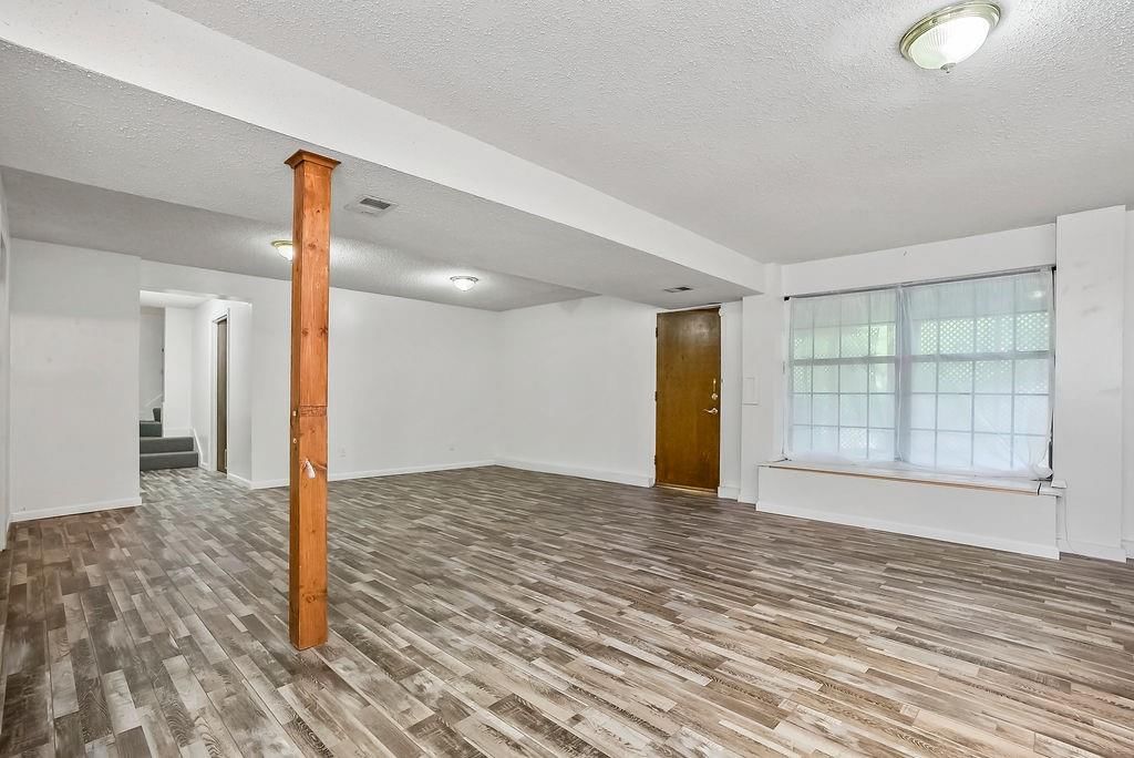 Photo 20 of 38 - 1604 SW 18th Street Court