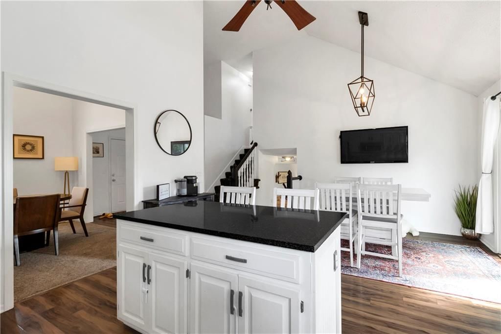 Photo 13 of 42 - 2229 NE MAYBROOK Drive