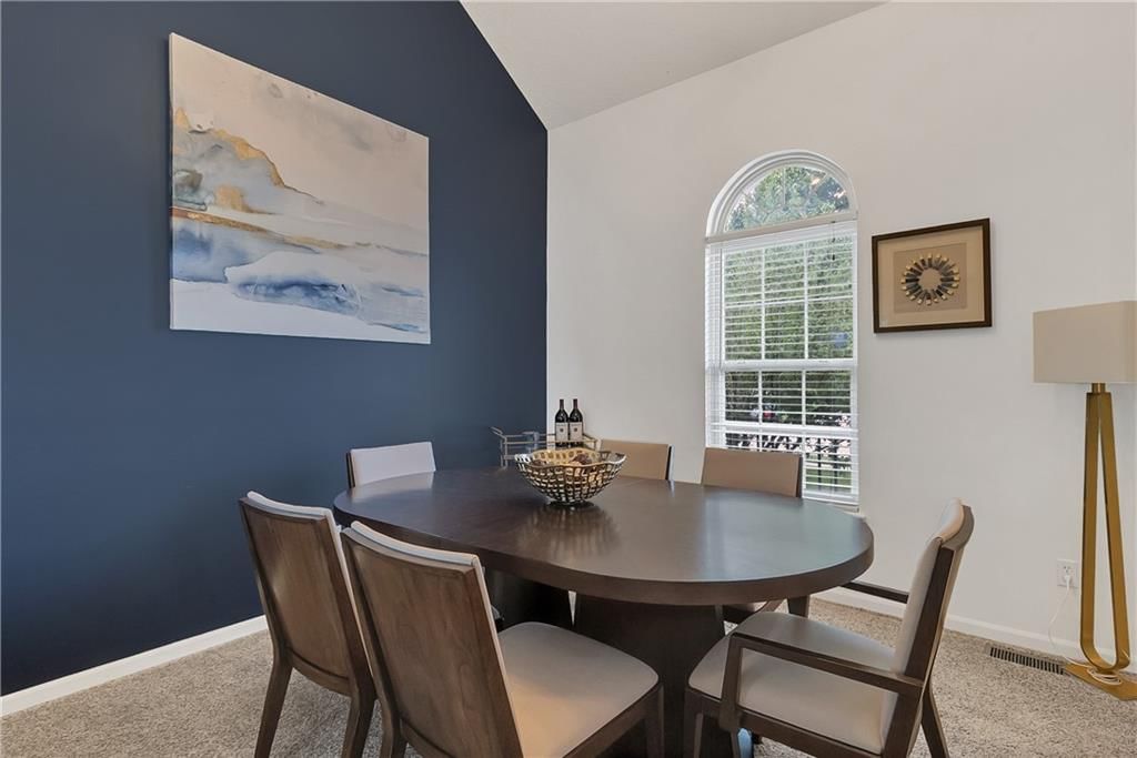 Photo 16 of 42 - 2229 NE MAYBROOK Drive