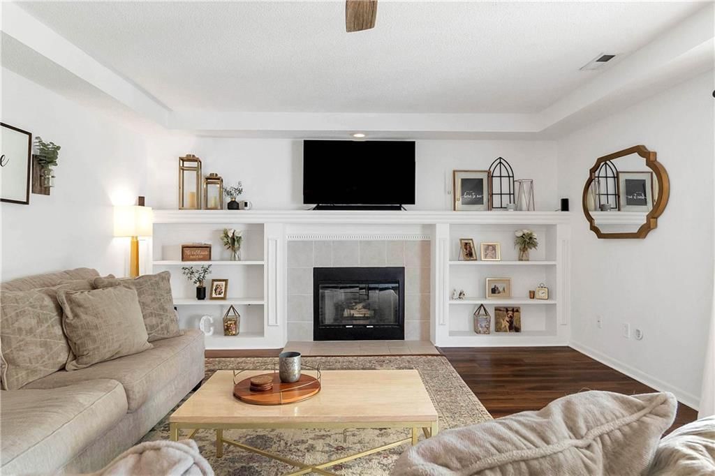 Photo 19 of 42 - 2229 NE MAYBROOK Drive
