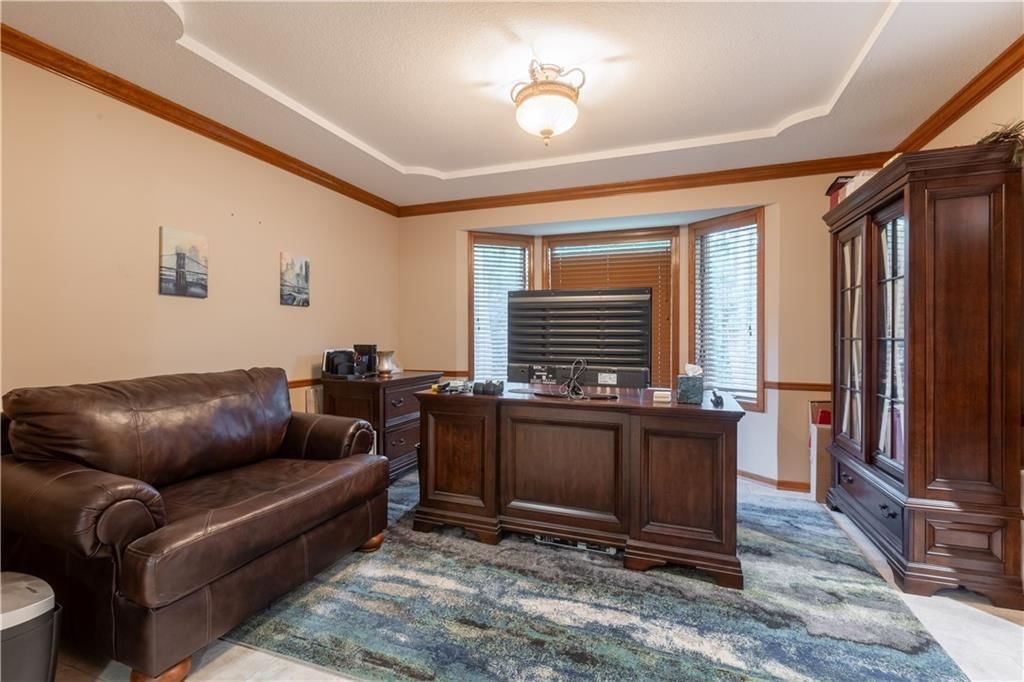 Photo 6 of 46 - 6501 Proctor Avenue