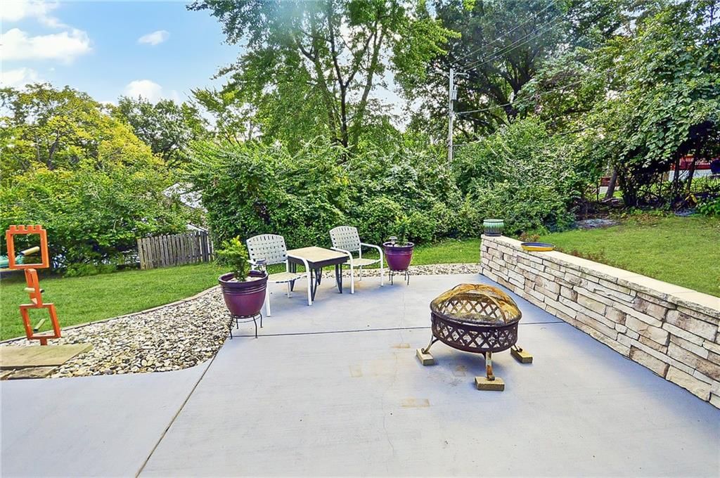 Photo 34 of 35 - 5 NW Briarcliff Road