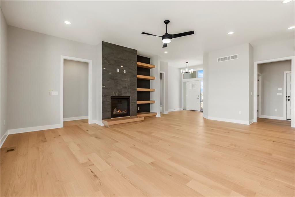 16983 S Cheshire Street — photo 8