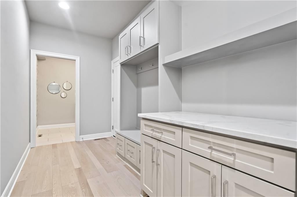 11909 W 168th Street — photo 31