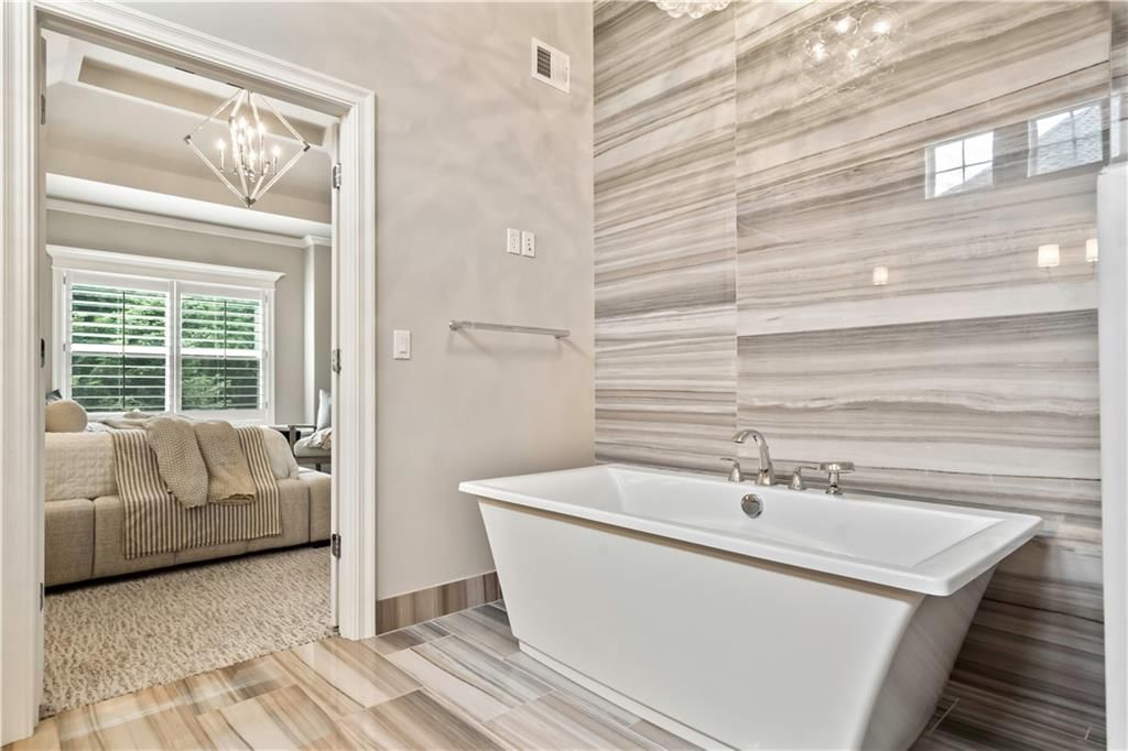 11909 W 168th Street — photo 41