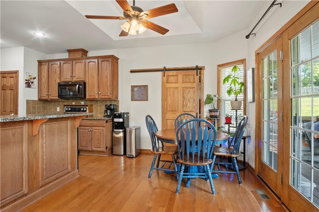 2685 NE River Ridge Road — photo 6