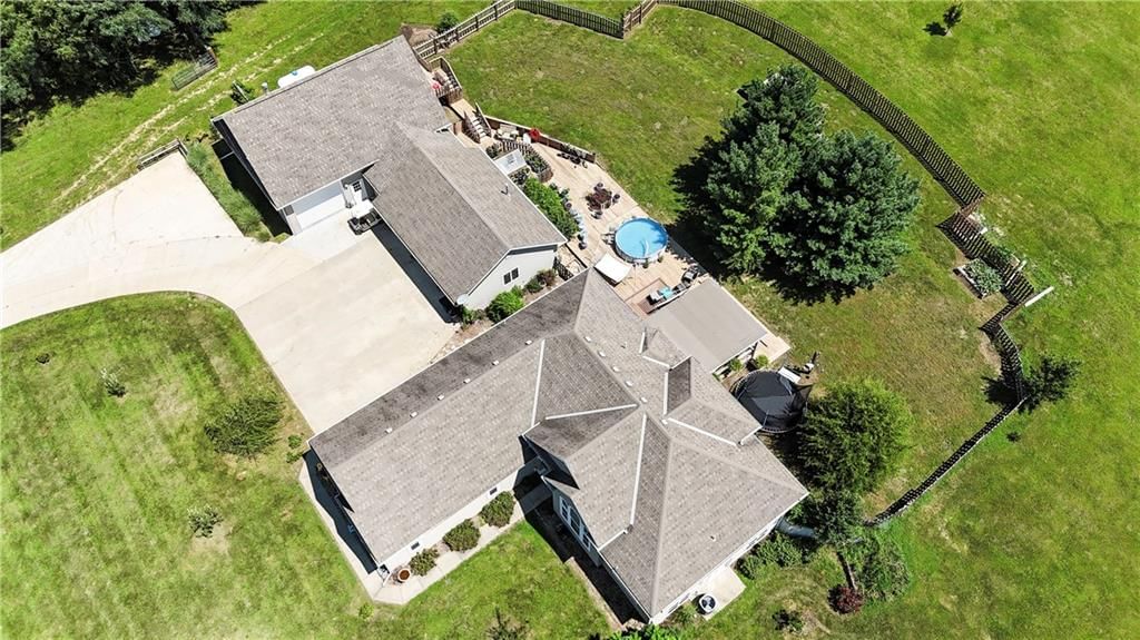 2685 NE River Ridge Road — photo 7