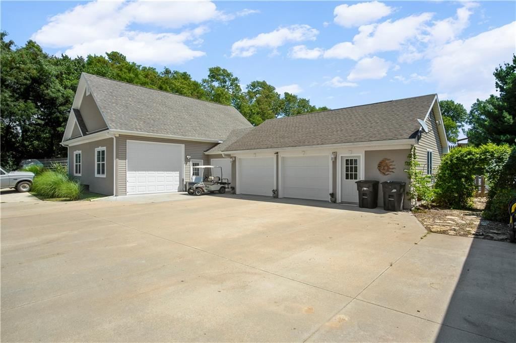 2685 NE River Ridge Road — photo 10