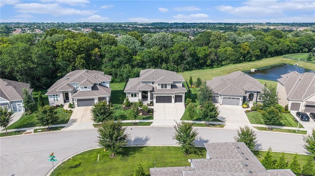 Photo 2 of 57 - 17045 Bluejacket Street