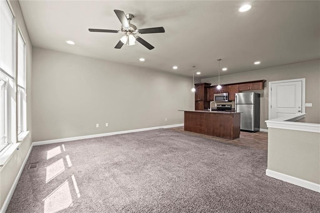 600 N 74th Street — photo 8