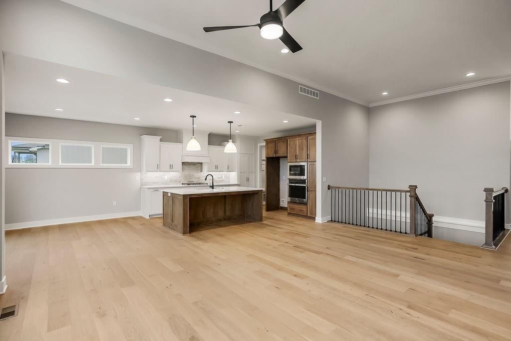 16737 S Ripley Street — photo 6