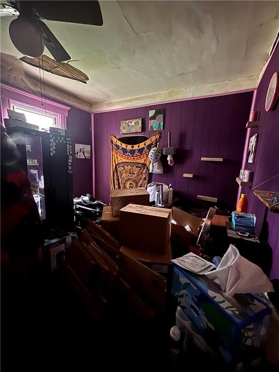 3228 Thompson Avenue — photo 4