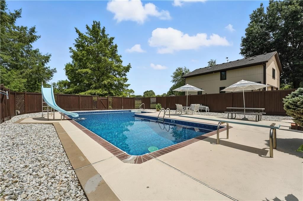 23900 E 88th Street — photo 80