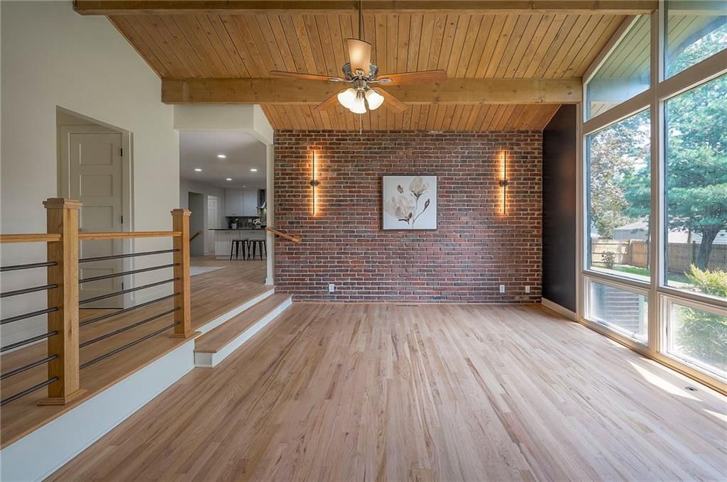 5001 Reinhardt Drive — photo 11