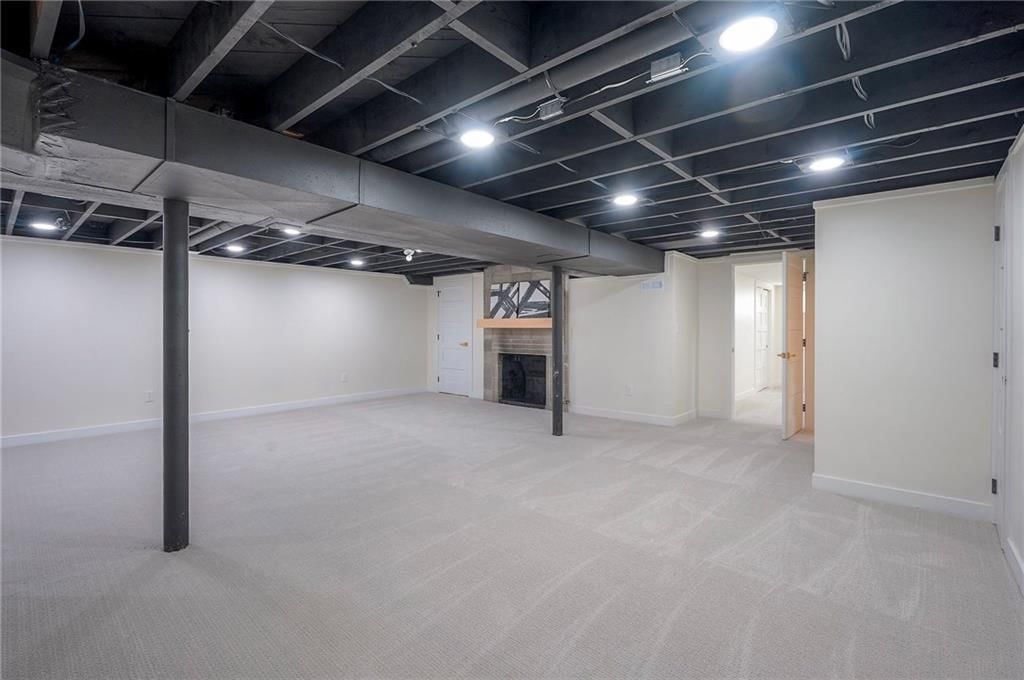 5001 Reinhardt Drive — photo 32