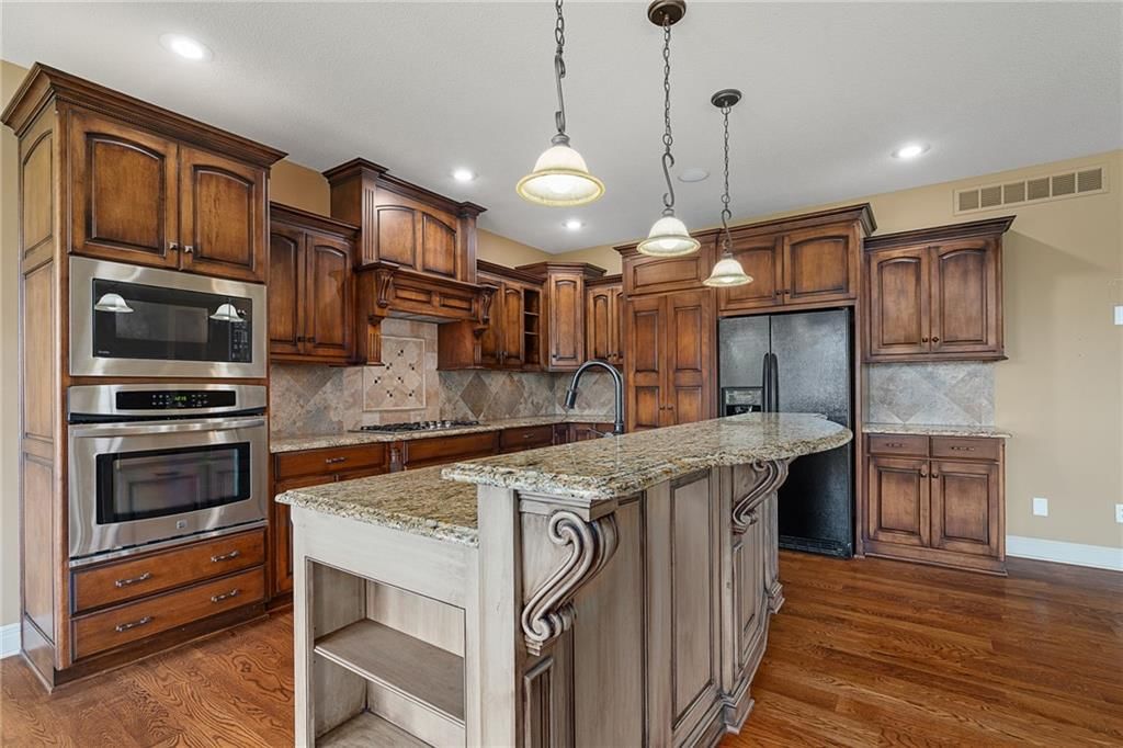 2118 SE Hemlock Drive — photo 14