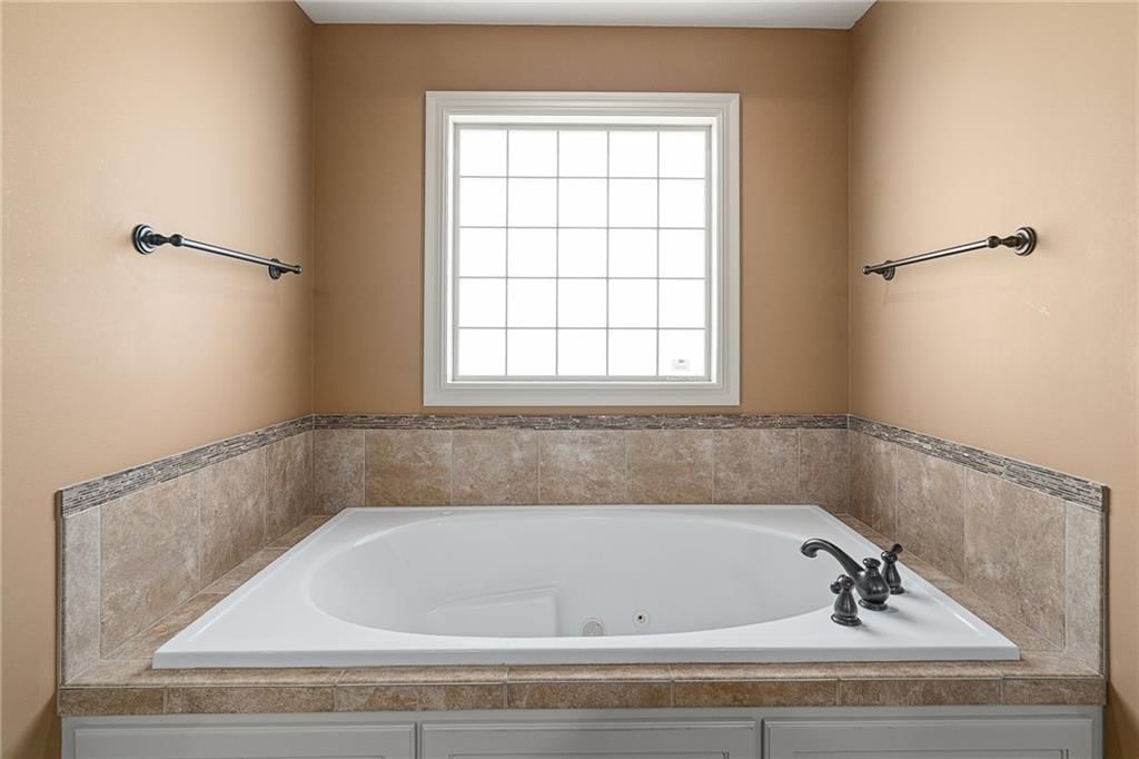 2118 SE Hemlock Drive — photo 27