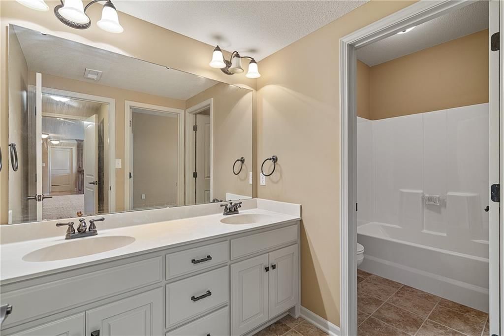 2118 SE Hemlock Drive — photo 39