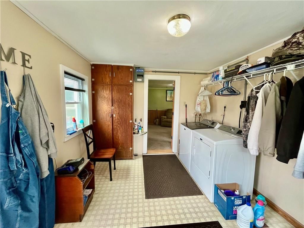 Photo 7 of 23 - 301 S 8th Street