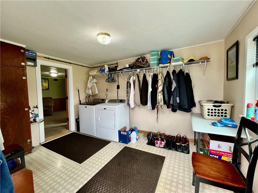 Photo 8 of 23 - 301 S 8th Street
