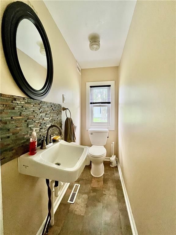 Photo 13 of 23 - 301 S 8th Street