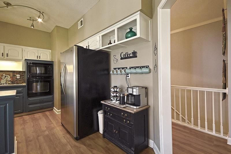 Photo 14 of 51 - 5218 W 122nd Street