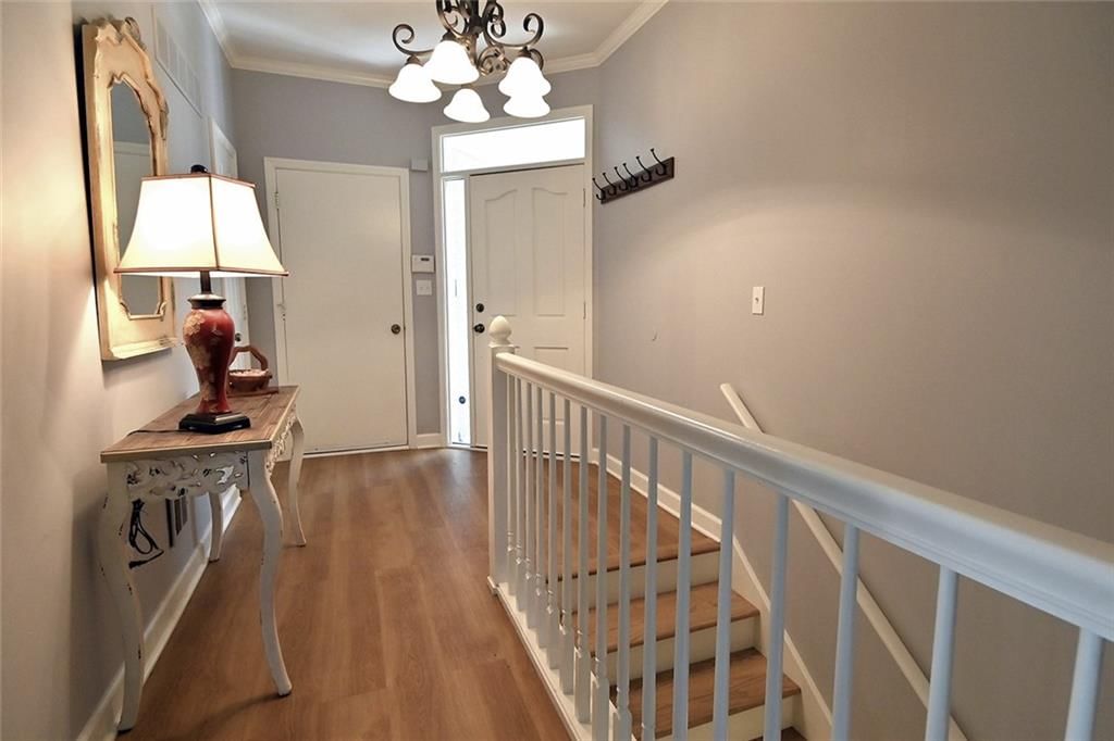 Photo 33 of 51 - 5218 W 122nd Street