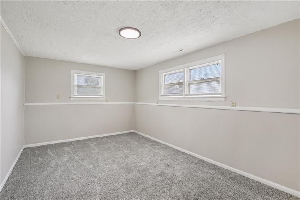305 W 2nd Terrace — photo 13