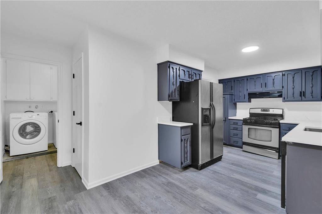 Photo 15 of 33 - 2338 N 88th Street