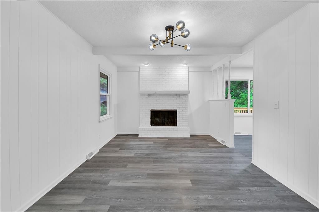 Photo 18 of 33 - 2338 N 88th Street