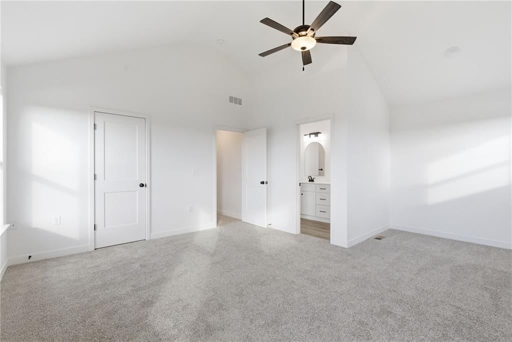 704 Mahogany Court — photo 17