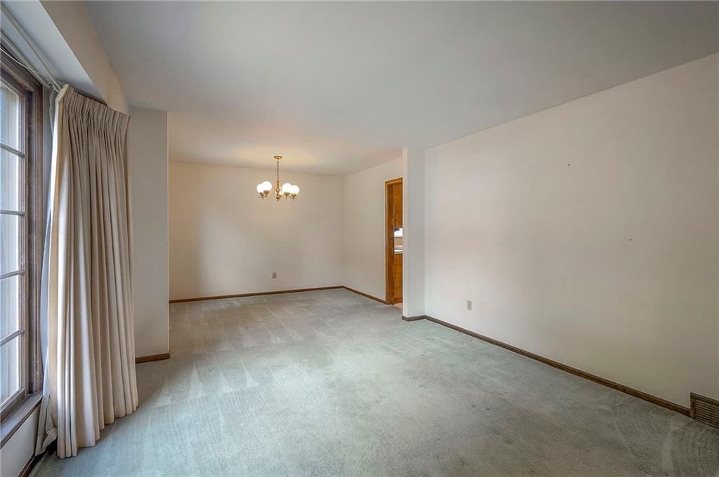 12321 W 102nd Street — photo 9